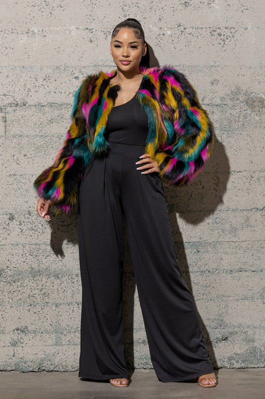 Furry coat with puffy sleeves and satin lining